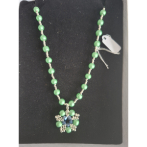 Kralenketting dames met groene glasparels, blauwe bicons en zilveren miuyki kralen