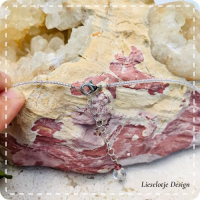 Paars roze bloemketting van glas (lampwork)