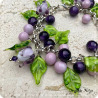 Paarse bes armband (lampwork)