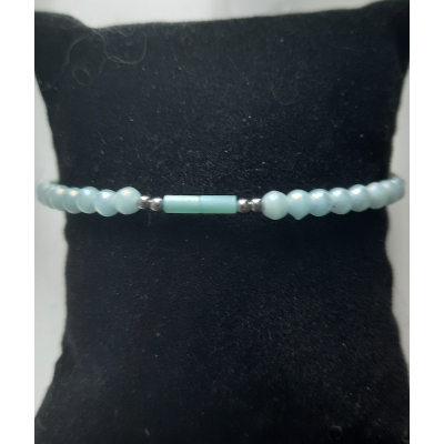 Kralenarmband dames 8 mint, 2 langwerpig en 2 zilver