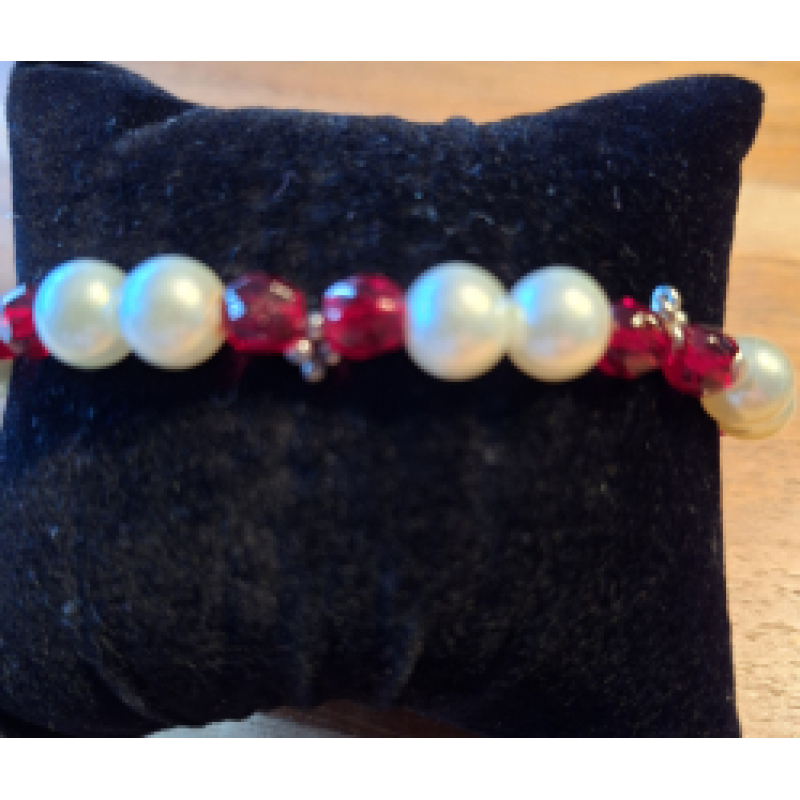 Kralenarmband dames  2 witte parels, rode bicones en zilveren miyuki kralen
