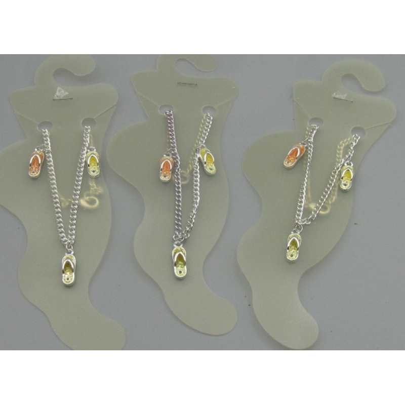 Enkelbandje zilverkleurig  met slippers als bedel