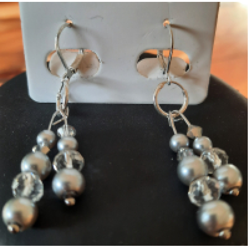 Oorbellen grijs met doorzichtige glaskralen