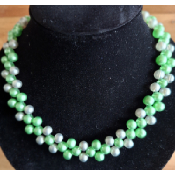 Kralenketting dames met groen en grijze glaskralen 