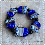 Fantasie stip armband blauw grijs (lampwork)