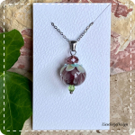 Dahliahanger paars/groen/aqua van glas met ketting (lampwork)