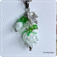 Bloemknophanger wit van glas met ketting (lampwork)