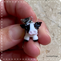 Hanger koetje met ketting (lampwork)
