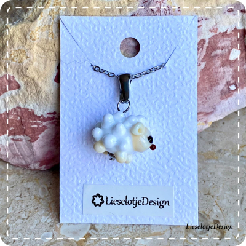 Hanger schaapje van glas met ketting (lampwork)