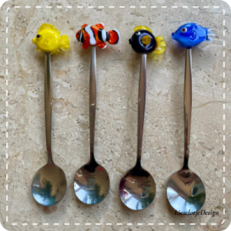 Set dessert lepeltjes van glas (lampwork)
