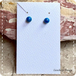 Turquoise bol oorknopjes van glas (lampwork)