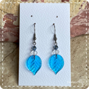 Blad oorbel aqua (lampwork)