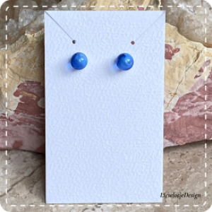 blauw transparante oorknopjes van glas (lampwork)