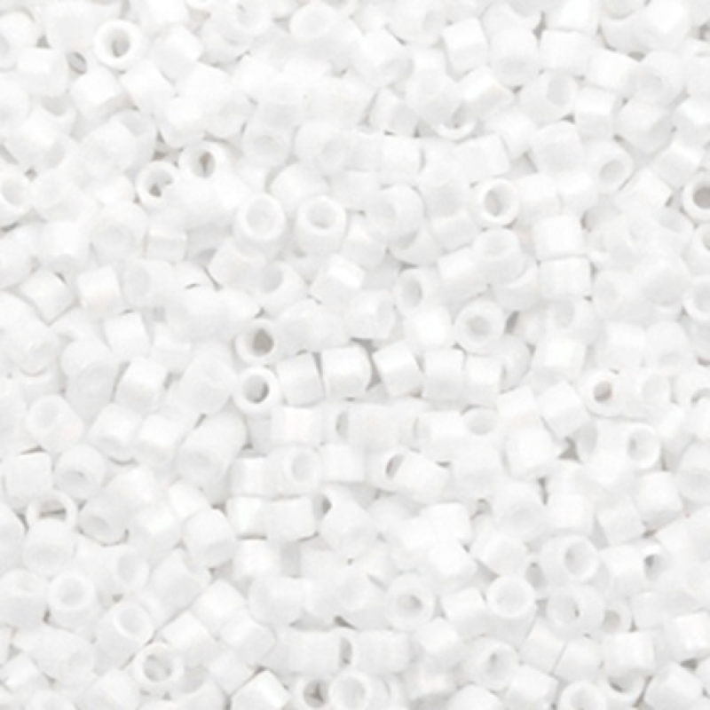 miyuki delica's 11/0 -opaque white 200 (5 gram ± 1000stuks)