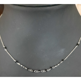 Collier 925 sterling zilver met 2mm zwarte facet glaskralen