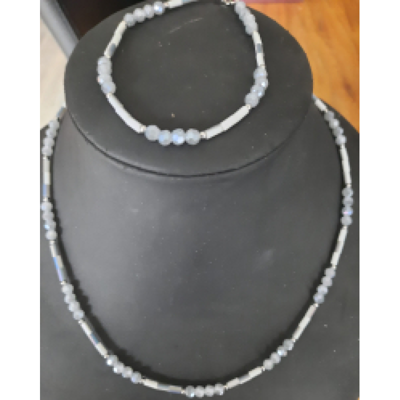 Kralenketting met bijpassende armband dames blauwe/grijs kralen met zilveren accenten