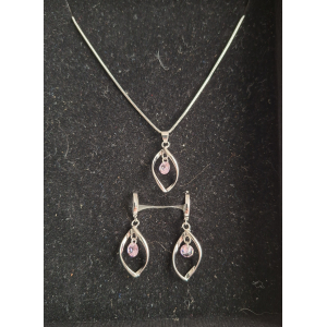 Sieraden setje met ketting met roze glaskraal en oorbellen (zilver)
